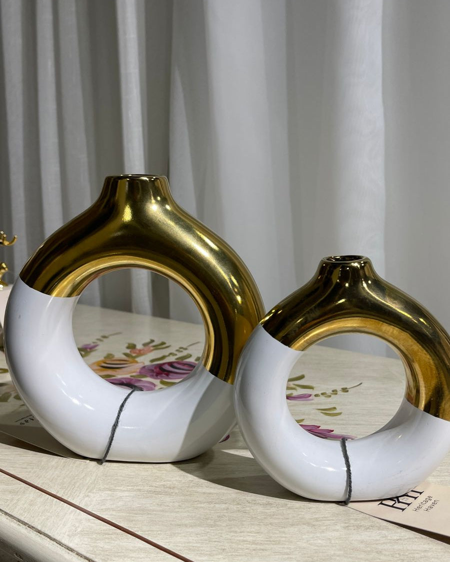 GOLDWHITE VASE