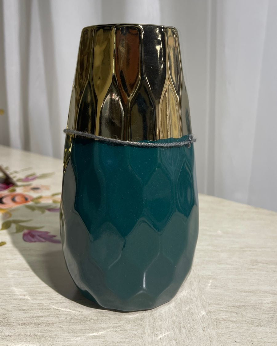 GOLDGREEN VASE